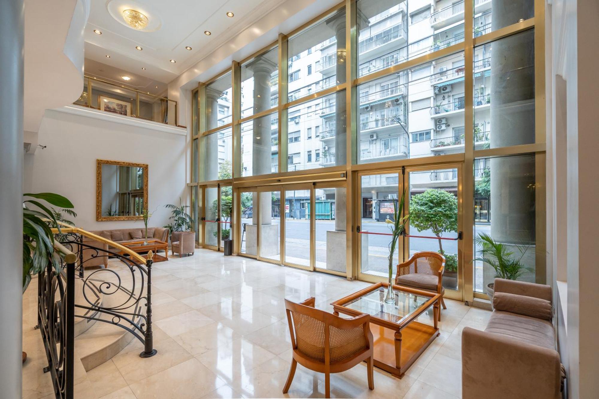 Hotel Intersur Recoleta بوينس آيرس المظهر الخارجي الصورة